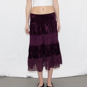 y2k purple tiered midi skirt w/ sequins, velvet size medium sugar tart